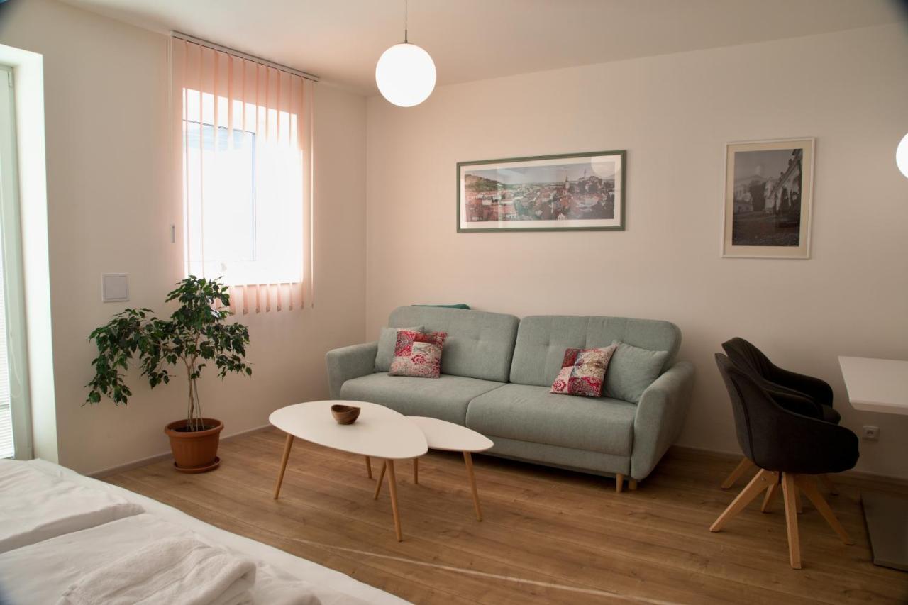 Mikulov Apartments - Apartman Radka Eksteriør bilde